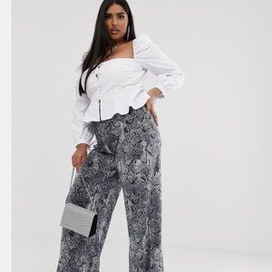 Missguided peplum top